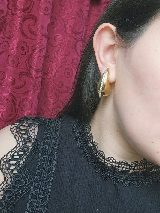 Gotas stud con brillos (gold)