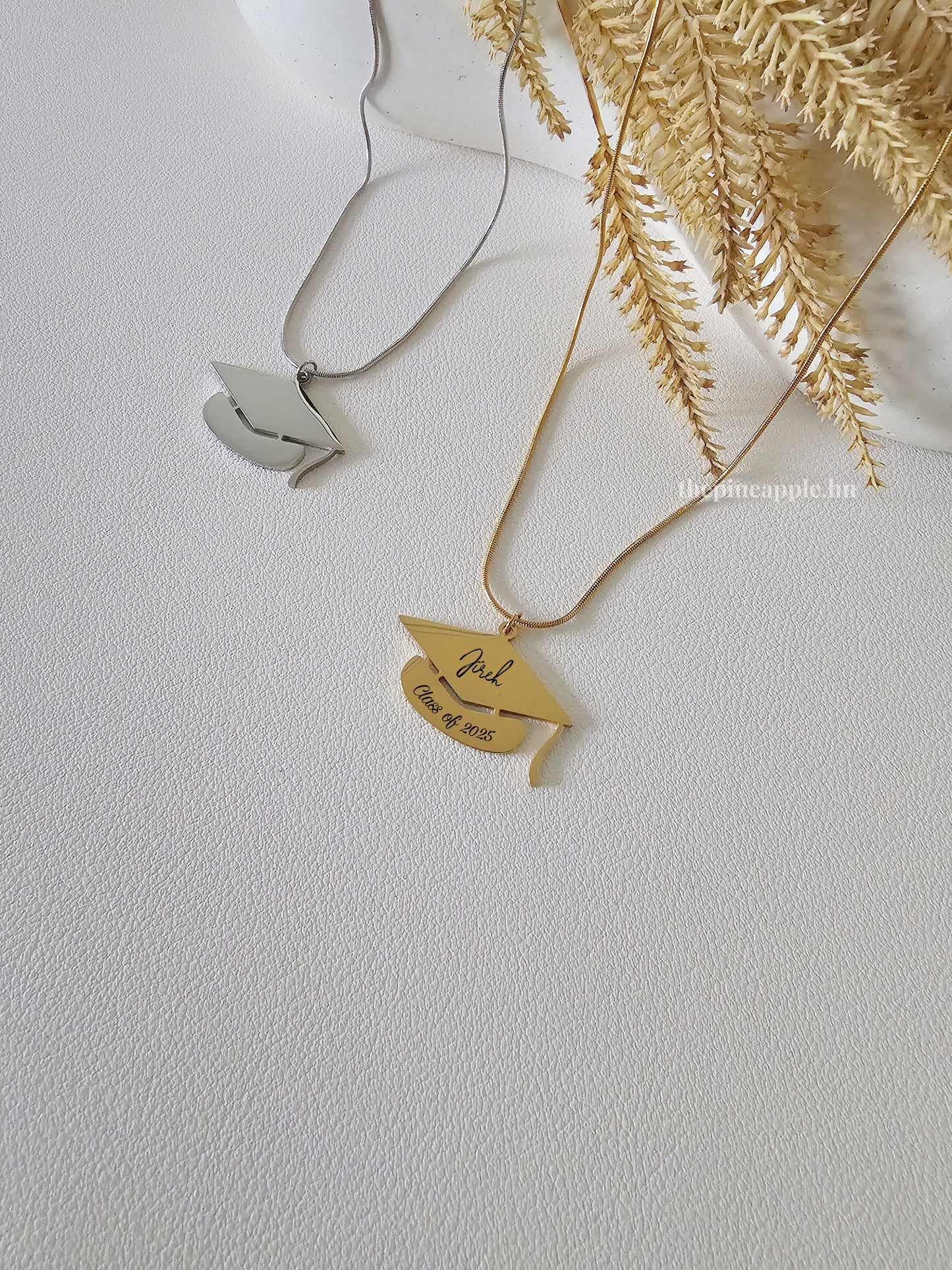 Lo lograste necklace