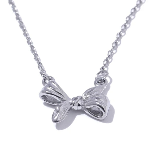 Coquette necklace (silver)