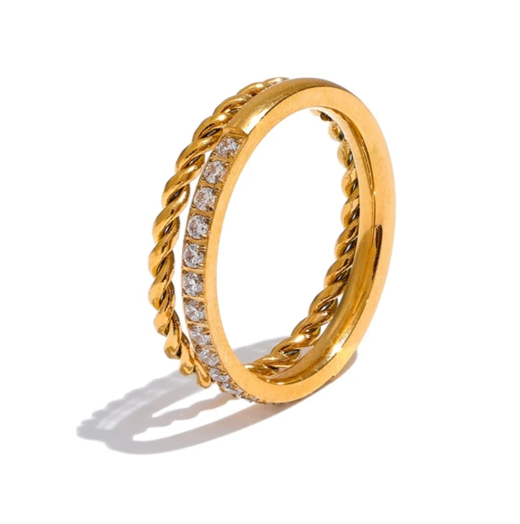 Clea ring